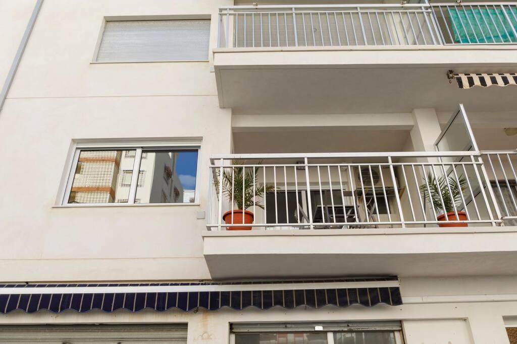Cozy Apartment, Very Fresh At Playa De Gandia 外观 照片